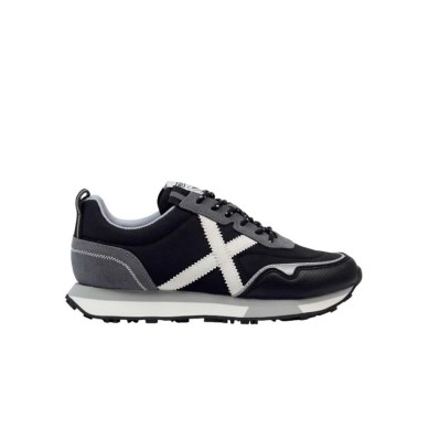 ZAPATILLA MUNICH MUJER  8215017 NEGRA Y BLANCA