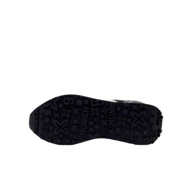 ZAPATILLA MUNICH MUJER  8215017 NEGRA Y BLANCA