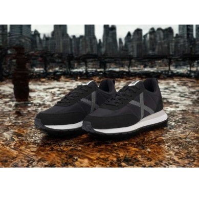 ZAPATILLA MUNICH RUSH 06 HOMBRE NEGRA 4882006