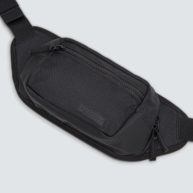 RIÑONERA OAKLEY TRANSIT BELT BAG NEGRA FOS900851 02E