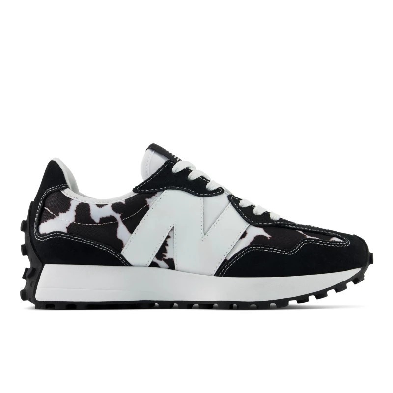 Comprar New Balance 327 Mujer Negra Y Blanca (W327APA) | Oferta 327 Casual