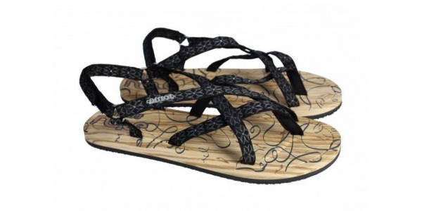 Descubre chanclas Joma para mujer a precios de outlet